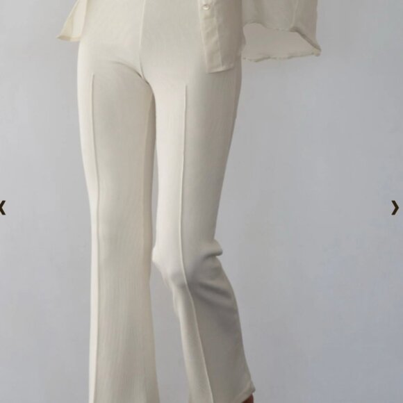 Donni Kick Flare Cream - Picture 3 of 5